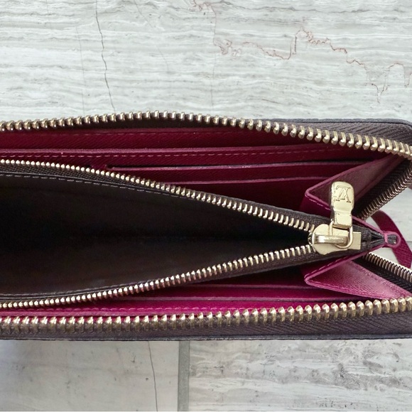 Louis Vuitton Clémence Wallet (Fuchsia) - Picture 11 of 16